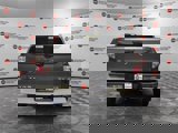 Used 2018 Nissan Titan SV image 4