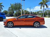 Used 2022 Nissan Altima 2.5 SR image 2