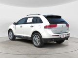 Used 2013 Lincoln MKX FWD image 3