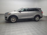 Used 2016 Kia Sorento LX image 2