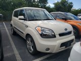 Used 2011 Kia Soul ! image 2