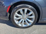 Used 2017 Chrysler 300 Limited image 3