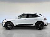 Certified 2024 Porsche Macan image 2