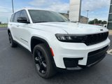 Used 2023 Jeep Grand Cherokee L Laredo image 2