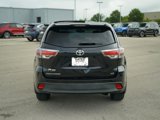 Used 2014 Toyota Highlander LE image 6