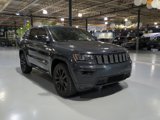 Used 2018 Jeep Grand Cherokee Altitude image 4