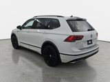 Certified 2020 Volkswagen Tiguan SE R-Line image 5