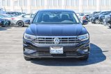 Used 2019 Volkswagen Jetta SEL Premium image 2