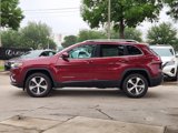 Used 2020 Jeep Cherokee Limited image 3