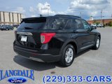 Used 2023 Ford Explorer XLT w/ Equipment Group 202A image 4