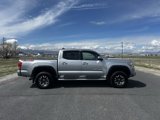 Used 2017 Toyota Tacoma TRD Off-Road image 4