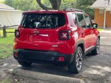 Used 2018 Jeep Renegade Latitude w/ Advanced Technology Group image 4