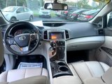 Used 2013 Toyota Venza XLE w/ XLE Premium Pkg image 4