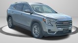 Used 2024 GMC Terrain SLT image 4