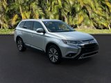 Used 2020 Mitsubishi Outlander SEL image 2