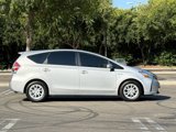Used 2017 Toyota Prius V Two image 2