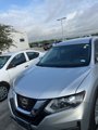 Used 2017 Nissan Rogue S image 2