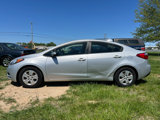 Used 2016 Kia Forte LX image 2