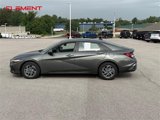 Used 2024 Hyundai Elantra SEL image 2