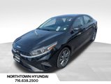 Used 2023 Kia Forte LXS image 3