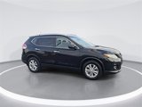 Used 2014 Nissan Rogue SV image 2