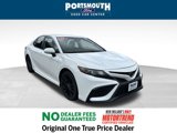 Used 2022 Toyota Camry SE image 1