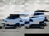 Used 2022 GMC Terrain SLE w/ Driver Convenience Package image 3