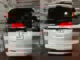 Used 2022 Chrysler Voyager LX image 3