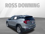 Used 2024 GMC Terrain SLT image 6