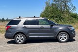 Used 2016 Ford Explorer XLT w/ Equipment Group 202A image 3