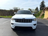 Used 2021 Jeep Grand Cherokee Laredo X image 2