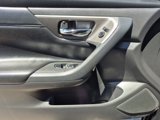 Used 2013 Nissan Altima 2.5 SL w/ Technology Pkg image 6