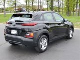 Used 2021 Hyundai Kona SE image 3