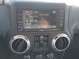 Used 2015 Jeep Wrangler Unlimited Rubicon image 2
