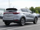 Used 2021 Kia Sportage LX image 3