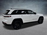 New 2024 Jeep Grand Cherokee Altitude image 4