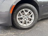 Used 2020 Chrysler Voyager Lxi image 2