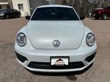 Used 2017 Volkswagen Beetle 1.8T S image 2