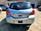 Used 2011 Nissan Versa 1.8 S image 5
