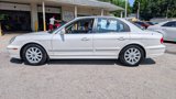Used 2004 Hyundai Sonata LX image 3