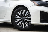 Used 2023 Nissan Altima 2.5 SV image 2