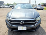 Used 2024 Volkswagen Jetta SE image 2