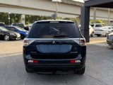 Used 2014 Mitsubishi Outlander SE image 4