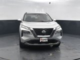 Used 2023 Nissan Rogue SV image 2