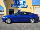 Used 2016 Ford Fusion SE image 2