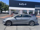 Used 2022 Kia Forte GT image 2