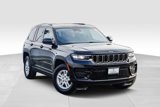 Certified 2023 Jeep Grand Cherokee Laredo image 2