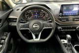 Used 2023 Nissan Altima 2.5 SV image 5