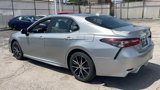 Used 2022 Toyota Camry SE image 5