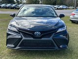 Used 2022 Toyota Camry SE image 2